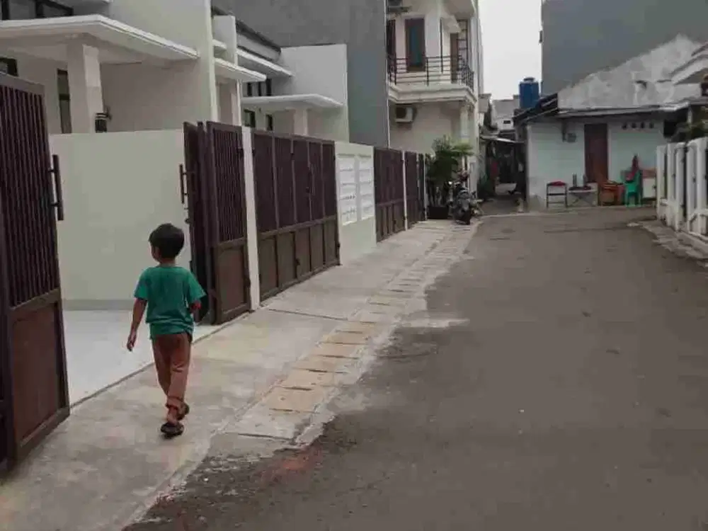 Di jual rumah minimalis kokoh permanen sebelah graha raya