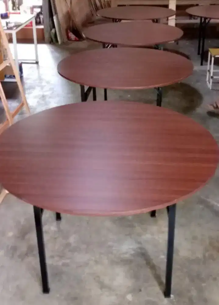 Meja Bulat D120/75 Lipat Otomatis Standar Hotel Ballroom Conference