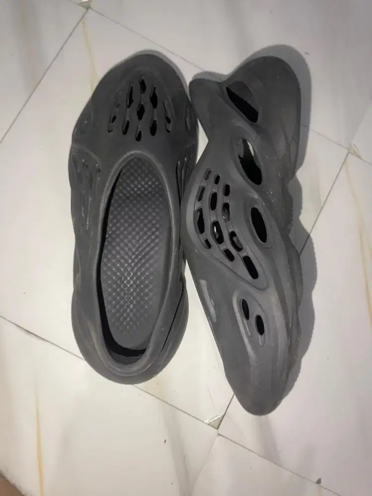 adidas adifoam Dark Grey