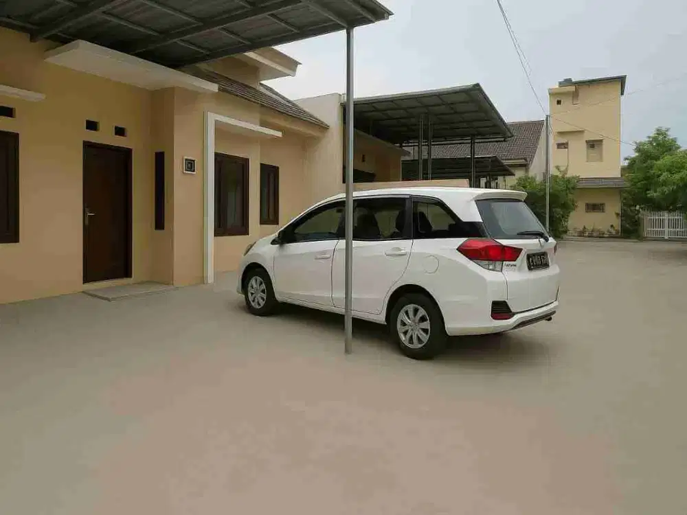 Di sewakan nyaman cluster eksclusive  one gate.