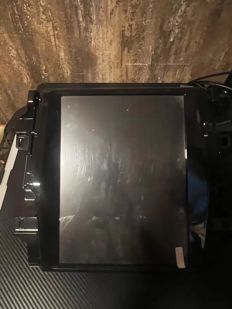 Head Unit Tesla Style ZF-1238G Android 8+128GB