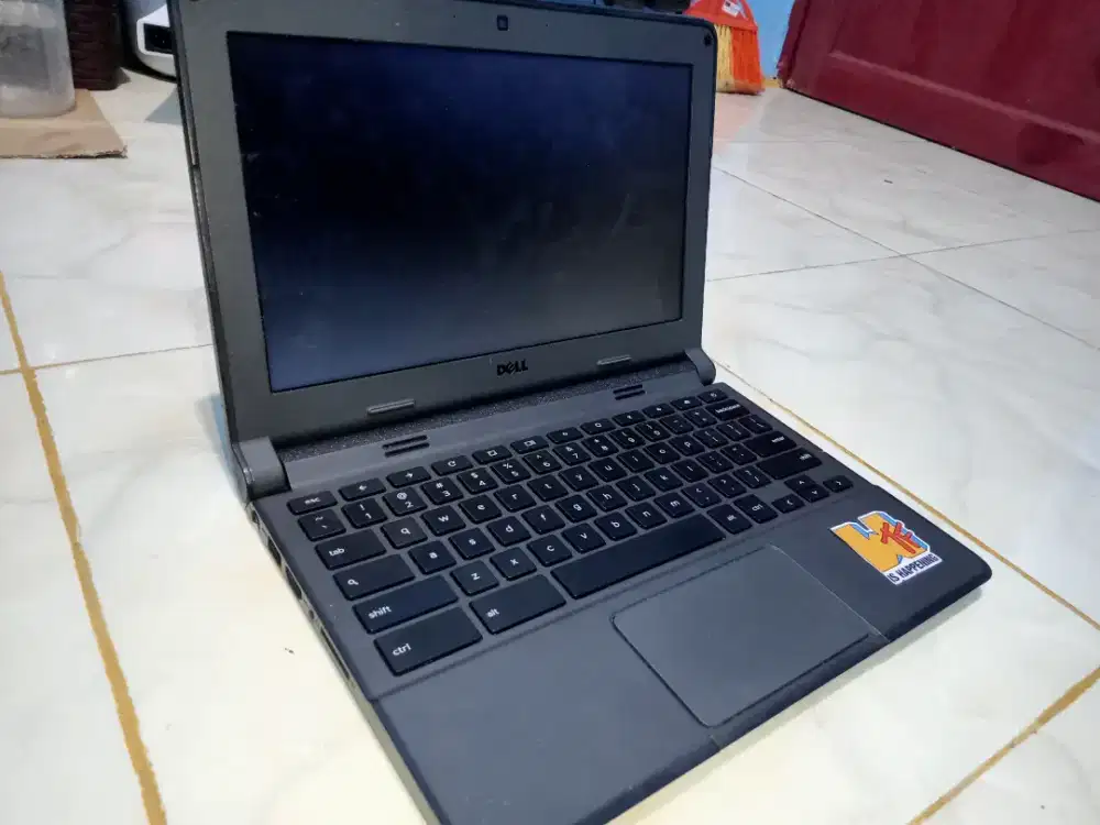 Laptop Chromebook 11 Processor Intel Celeron Memory 4GB Stroage 32GB