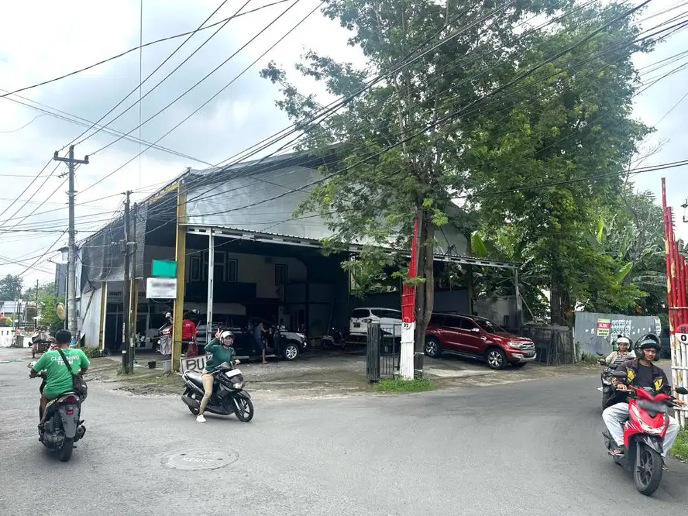 Tanah Hook Strategis di Demangan Baru