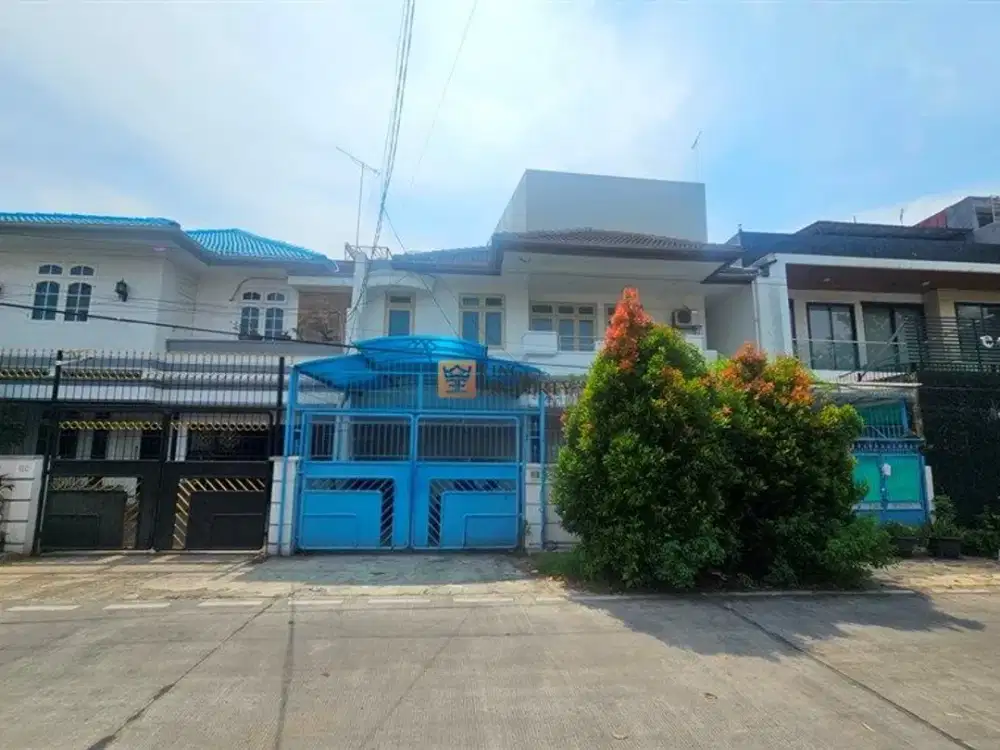 Strategis Disewakan Rumah 2 Lantai Furnished Bagus Dgn Luas Bangunan 330M2 Akses Dekat ITC Mall Mangga DUa, Gunung Sahari & Kota Tua Rumah di Kartini