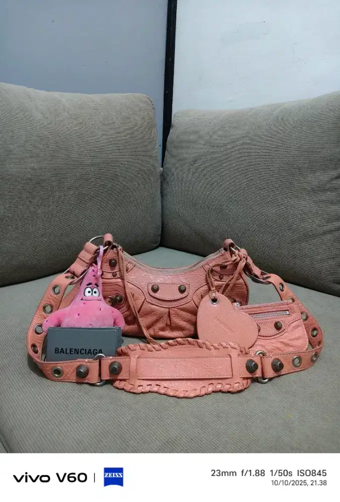 Balenciaga Le Cagole