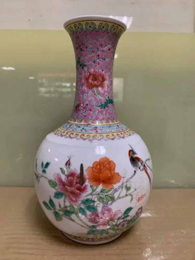 Famille Rose Porcelain Vase Vas Antik China
