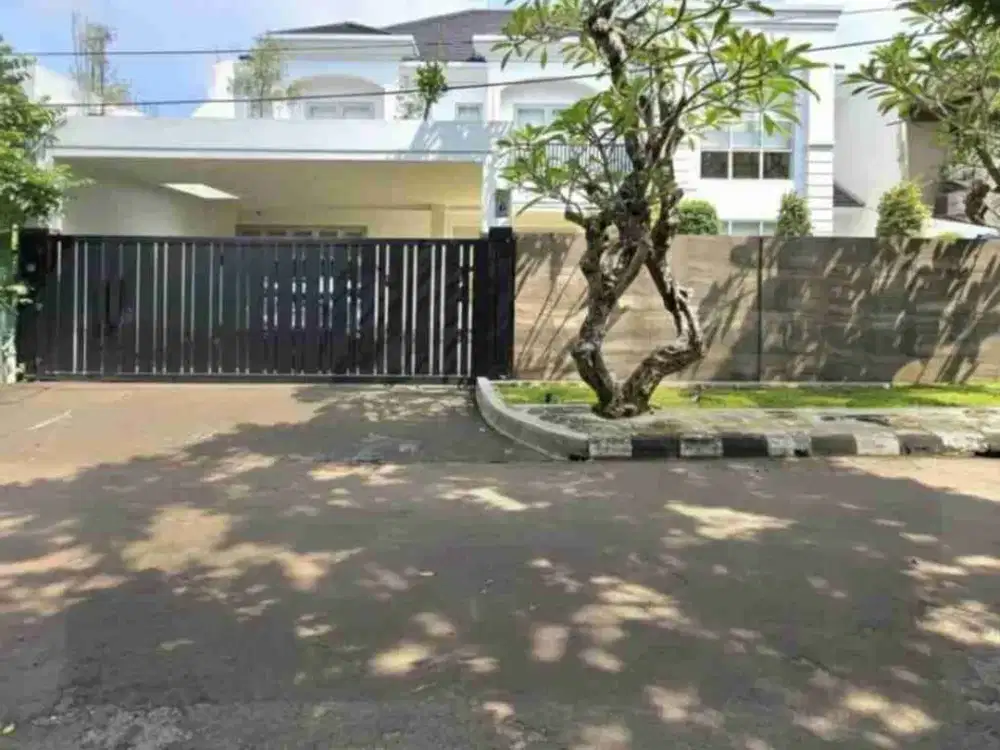 Rumah mewah ada swimming pool di dlm cluster bintaro sektor 7 siap huni 16891