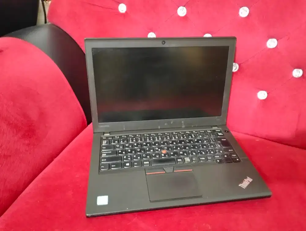 Thinkpad x260 core i5 -6200/RAM 16 SSD 128 Joss gandoss
