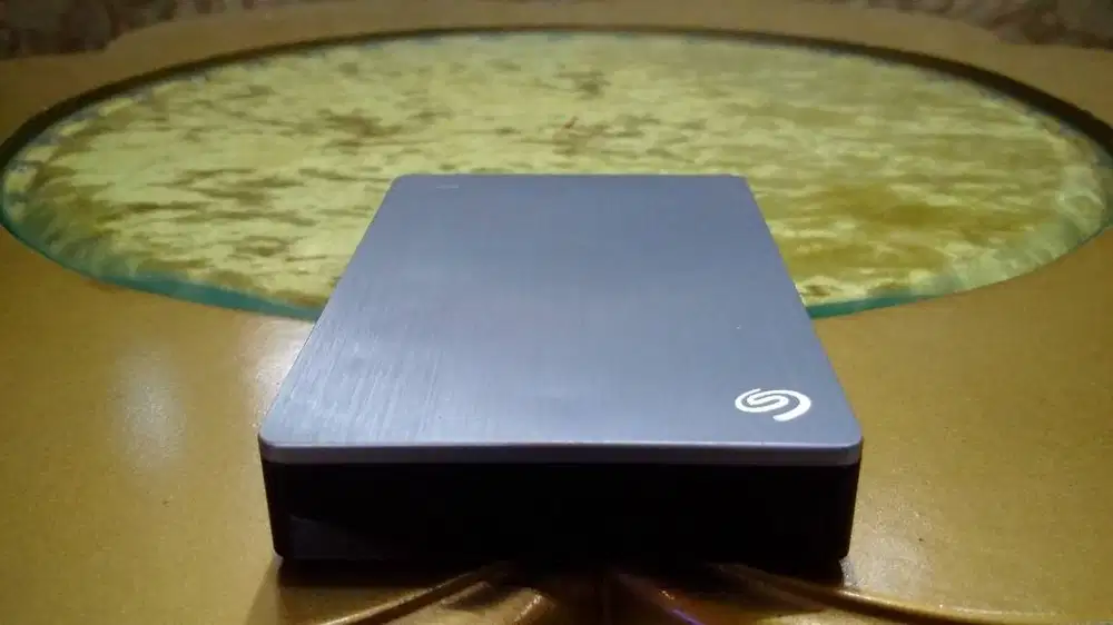 Hardisk HDD Eksternal Seagate Backup Plus Kapasitas 4TB Lancar Normal