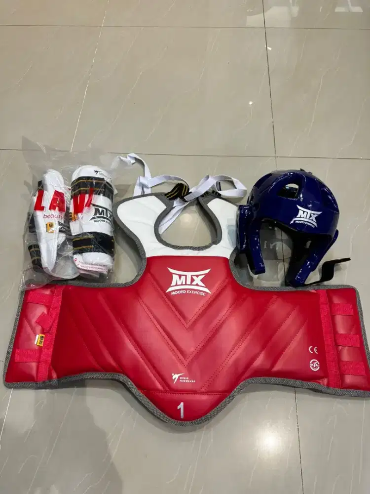 ISOFIT SET TAEKWANDO PROTECTION