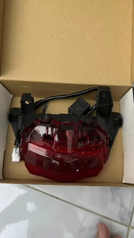 Lampu belakang set lengkap aerox