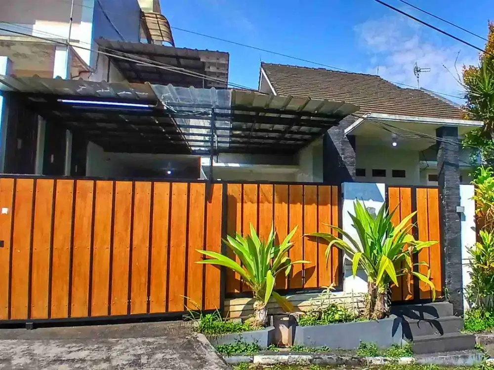 Dijual rumah siap huni bangunan bagus strategis kota Sukabumi