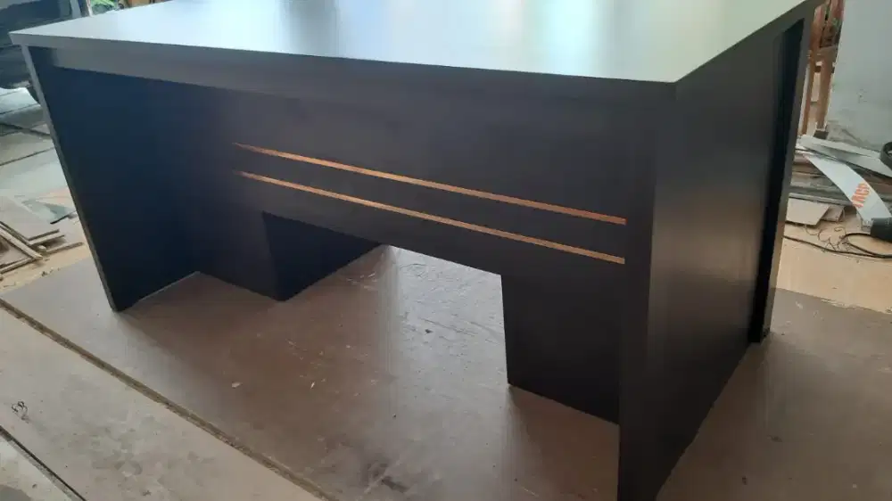 Meja Resepsionis , Meja Rapat , Meja kerja , Both Display , Lemari