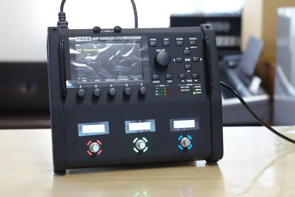 Fractal audio system FM3 Amp Modeler/FX processor