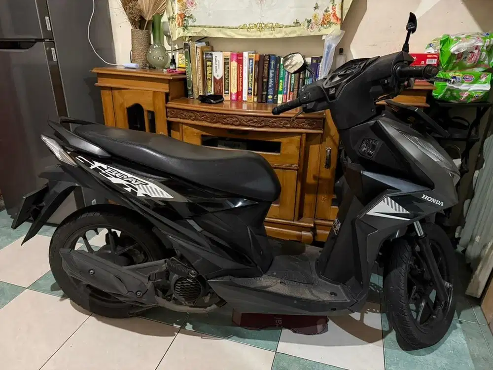 JUAL CEPAT BEAT 2023 SILVER HITAM