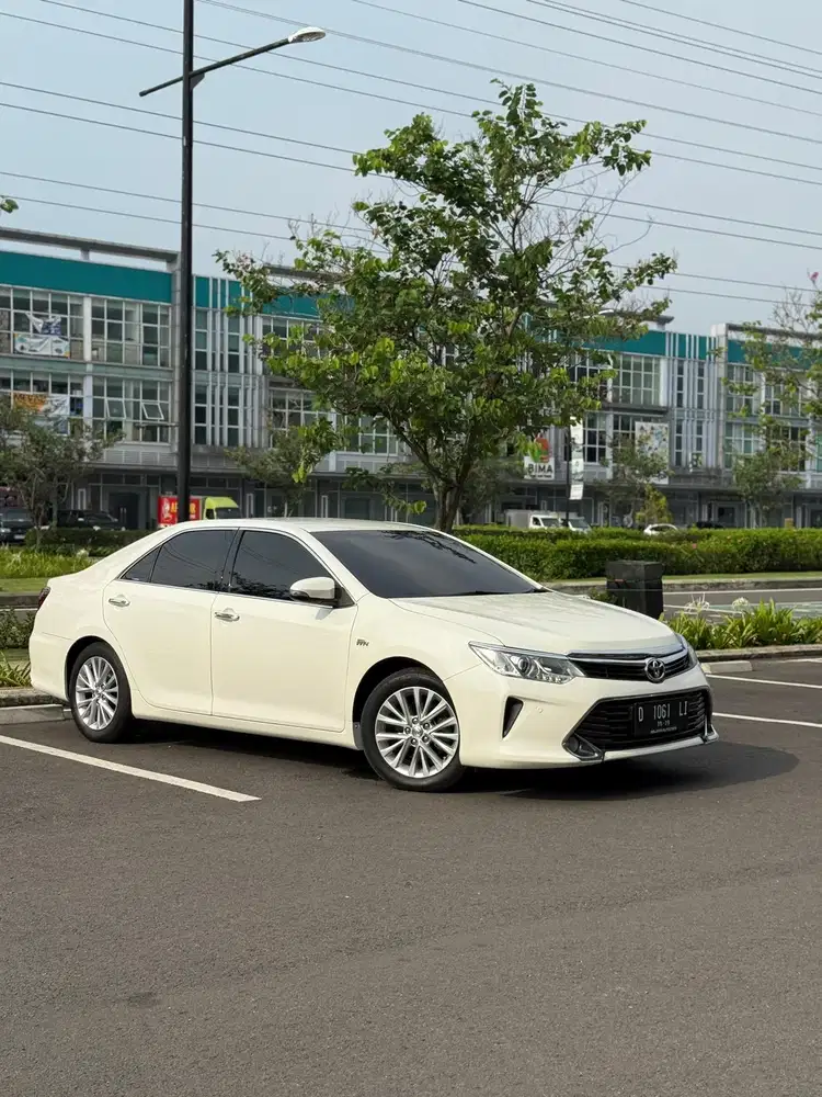 Dp 5jt Camry 2.5 V At 2016