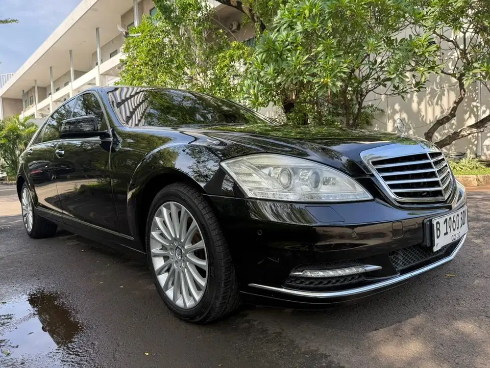 Mercedes-Benz S300L 2013