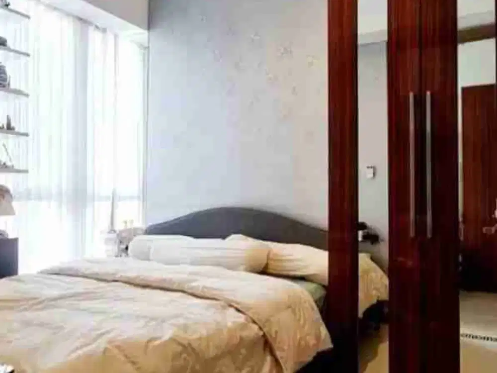 Dijual Apartemen Taman Anggrek Residence Furnished