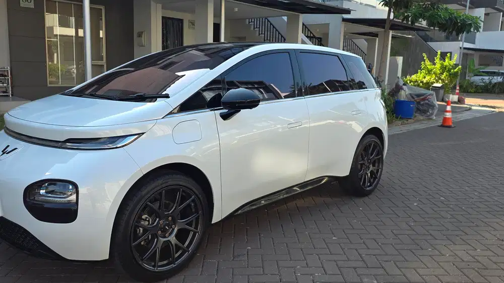 Wuling Cloud EV 2024 Listrik tgn pertama,spt baru