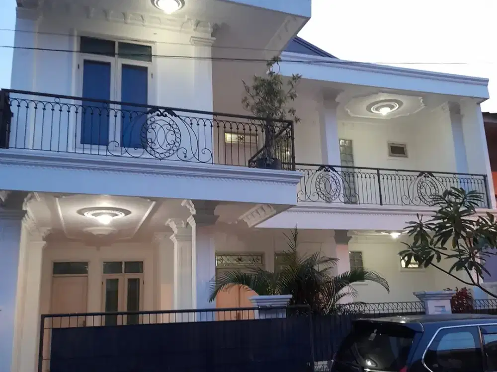RUMAH MEWAH 2 LANTAI GRIYA LOKA BSD