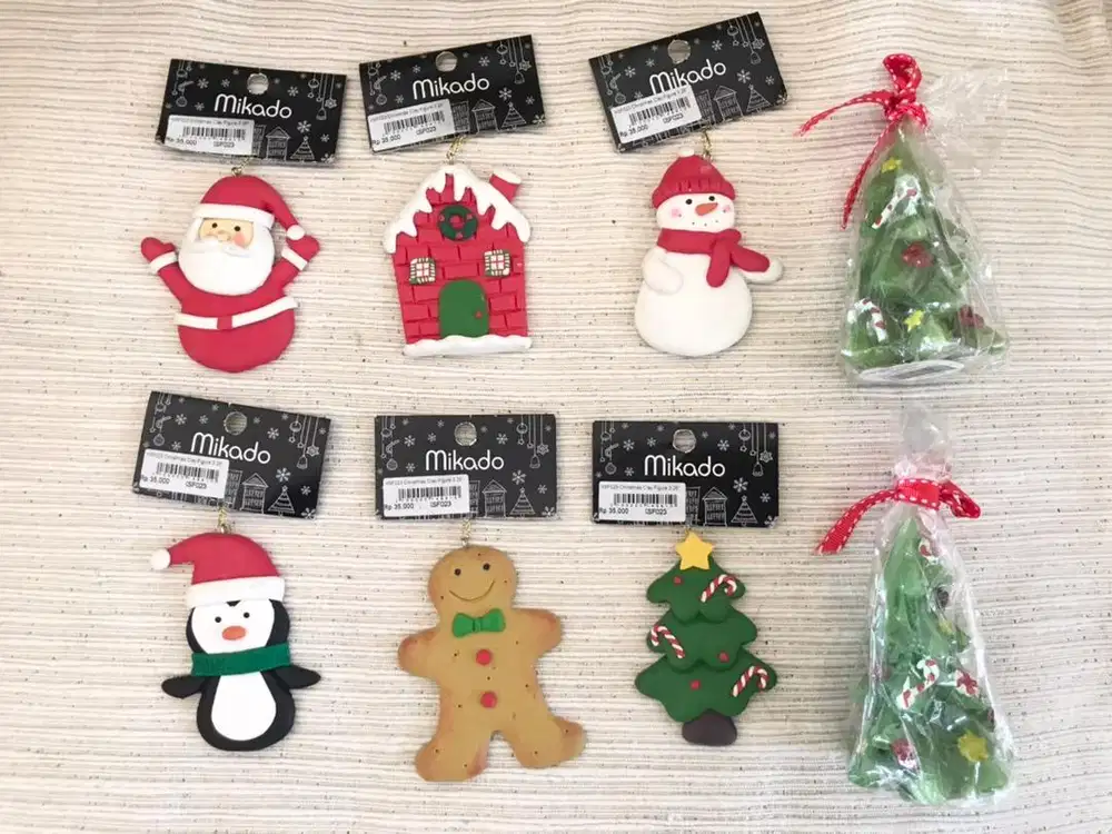 Jual ornamen pohon natal