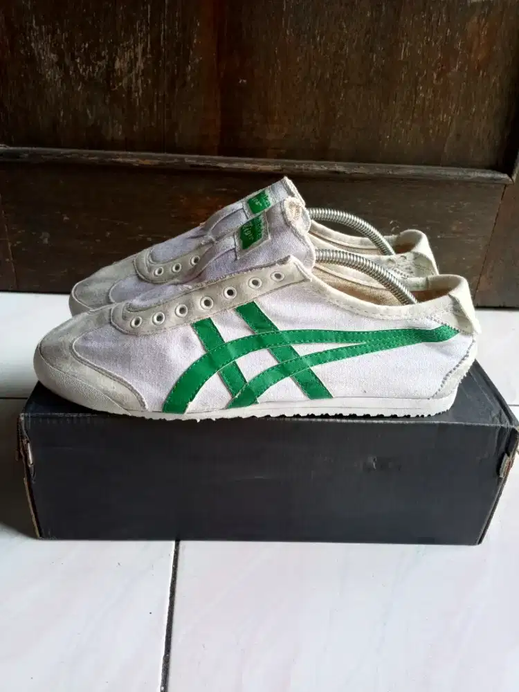 Onitsuka Tiger slip on preloved size 43.5