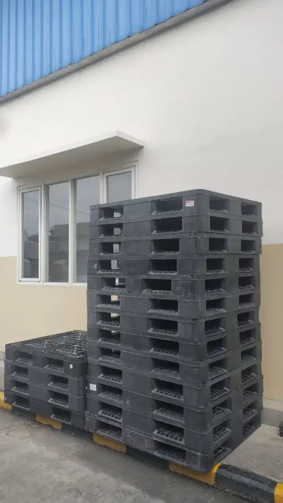 Pallet Plastik Second and New ciamik