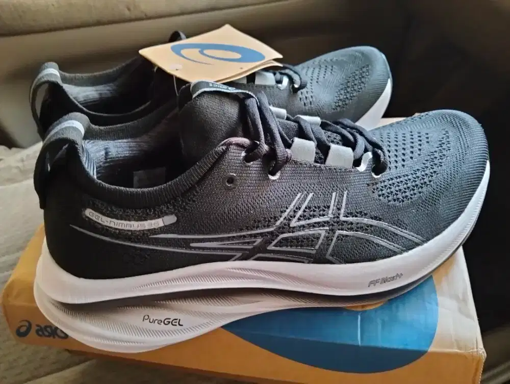 Sepatu Running Asics Ori dan Baru