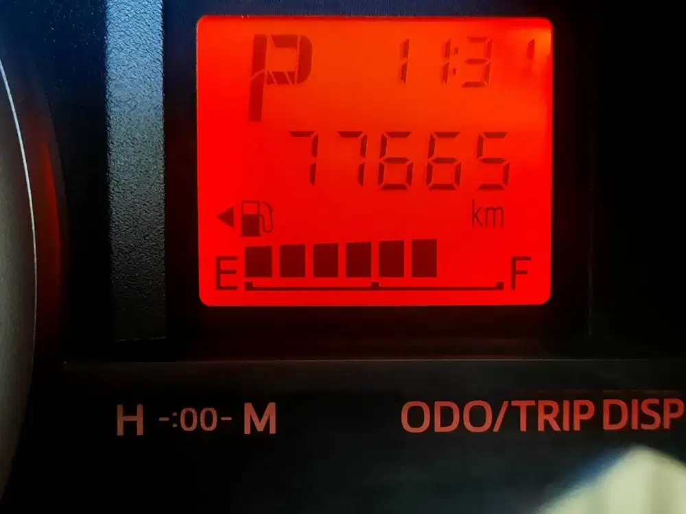 Sigra R Deluxe 2017 (Automatic)