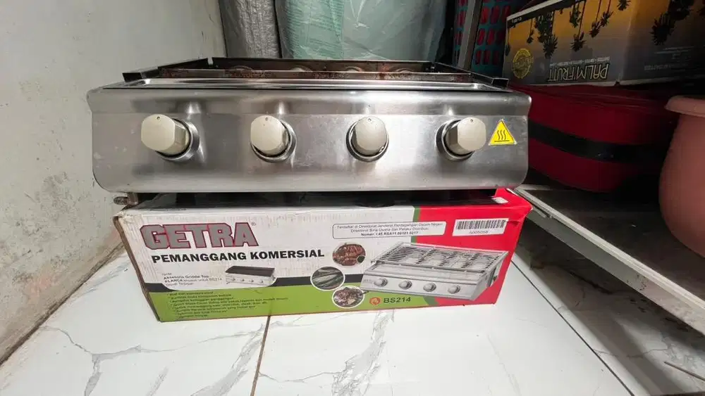 GEA getra panggangan 4 tungku