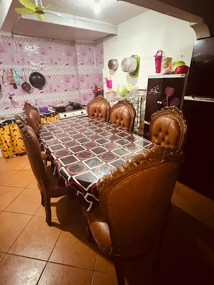 Meja Makan Kayu Jati 6 Kursi