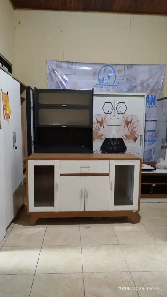 Big sale!! Meja tv siap antar