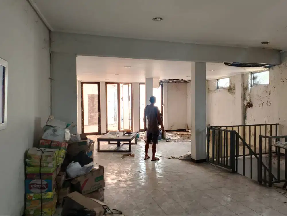 Astana Anyar Disewa Ruko Strategis Siap Pakai