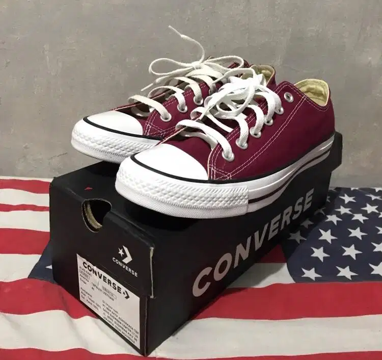 Converse Basic All Star Maroon Original seperti baru