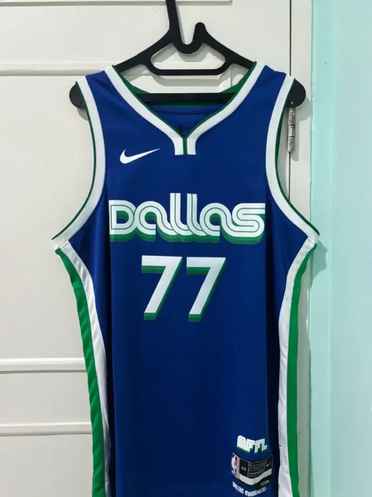 NiKE ORIGINAL Jersey Basket Dallas Doncic