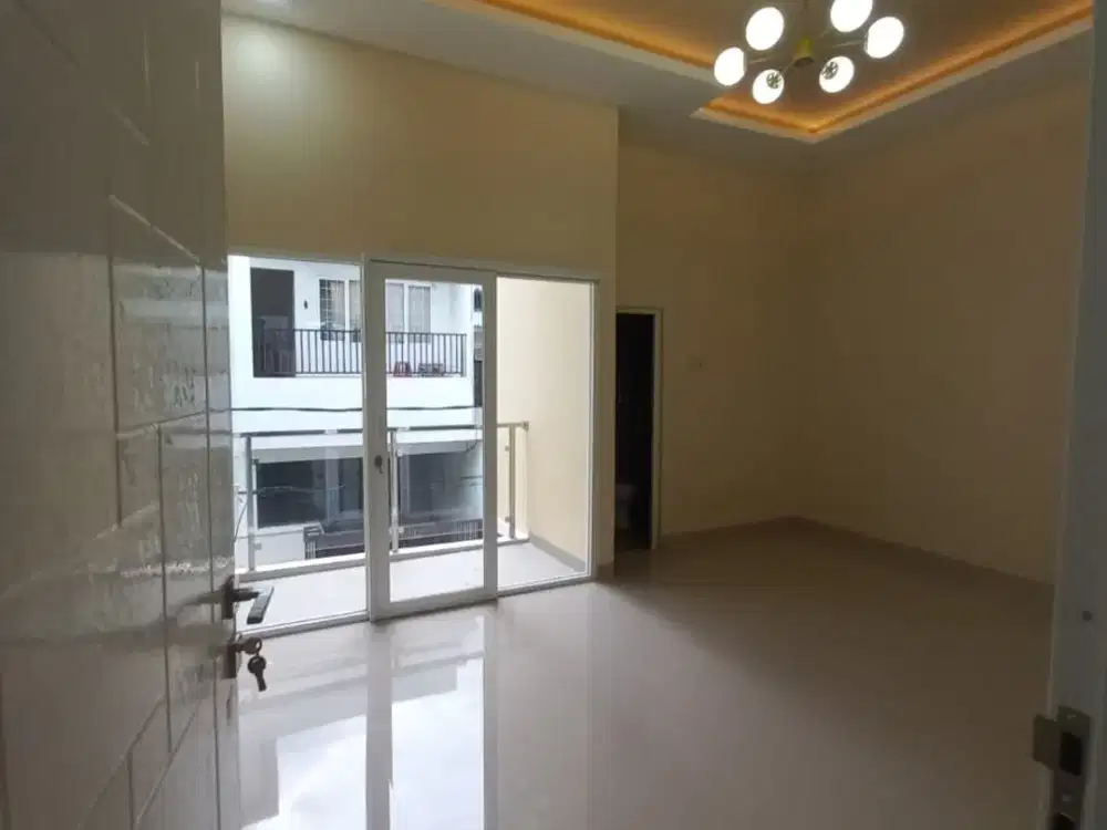 Dijual Rumah Baru Cantik ( 3 unit ) Mewah harga Murah 2 lantai di Harapan Indah