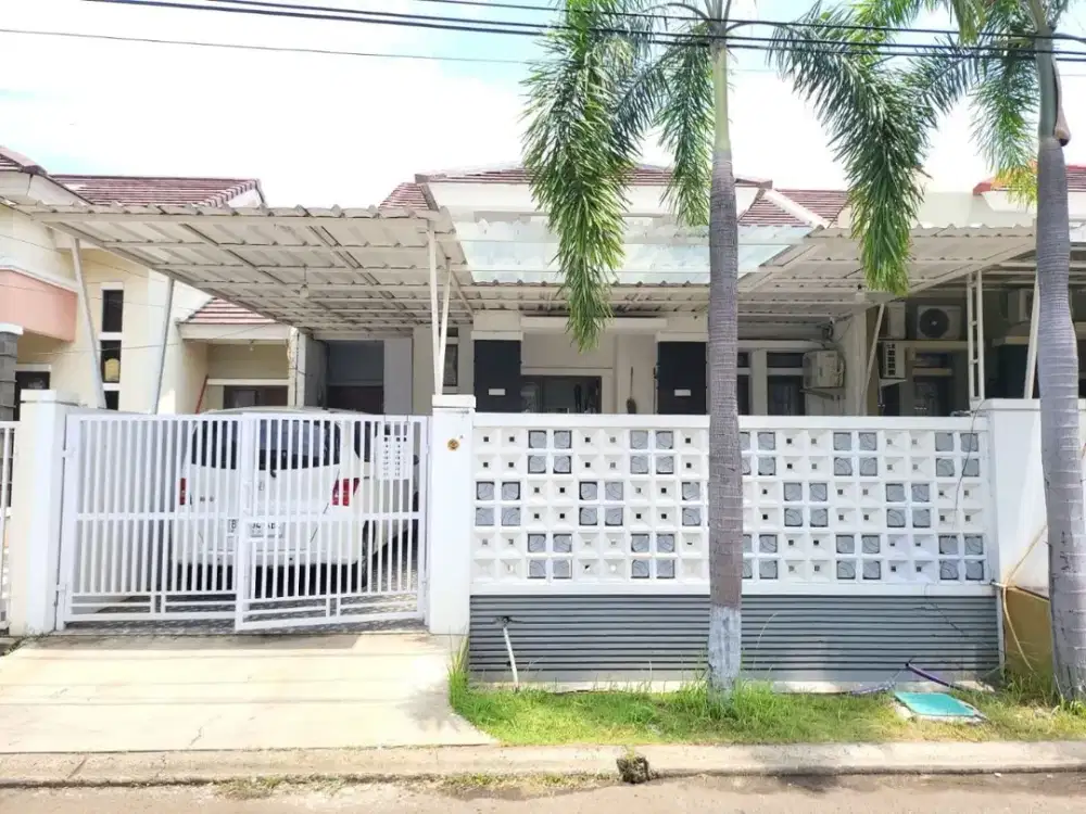 Rumah Semi Furnished Elegan di Aralia Harapan Indah, Lingkungan Asri