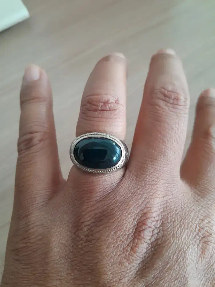 Bacan tembus hijau