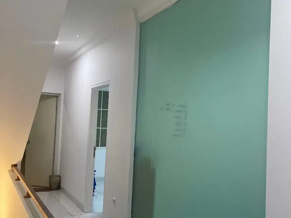 Dijual Super BU Ruko Exclusive di PIK Uk.5x15 Harga Nego Ada 4 Lantai