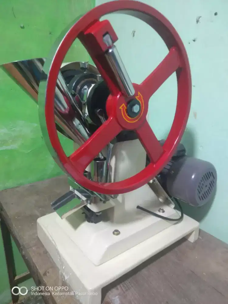 Mesin Cetak Tablet TDP-1.5