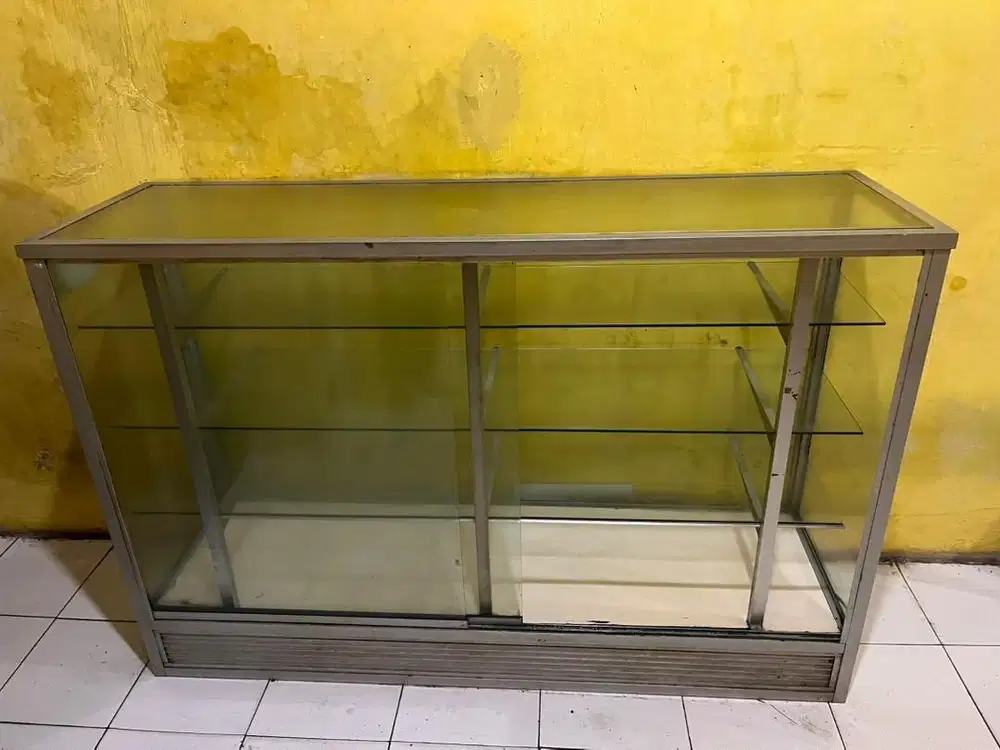 Etalase 200x100x80 Buat Warung Atau Penyimpanan