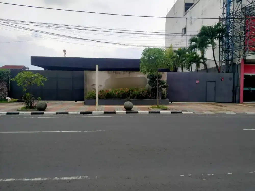 Dijual bangunan dan cafe resto di Pusat Kota jalan Jendral Sudirman Bandung