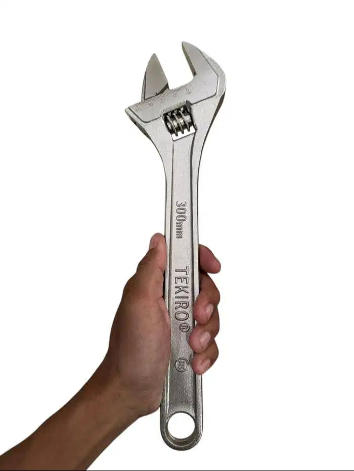 Kunci Inggris 12 Inch Tekiro dan Forged Steel  | Bekas | Baik