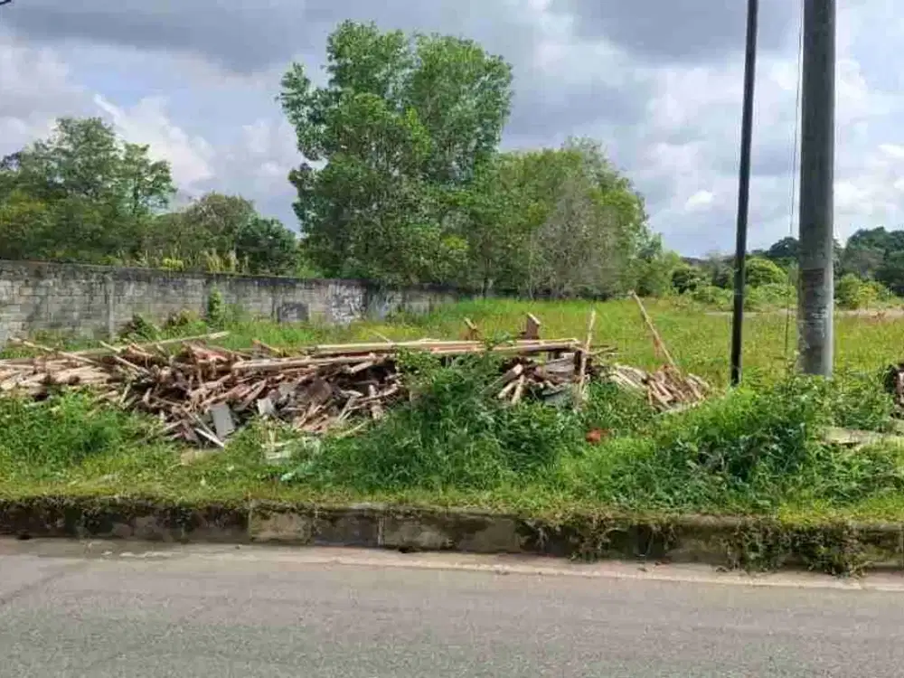 Dijual Tanah pinggiran jalan utamanBjbj Balikpapan