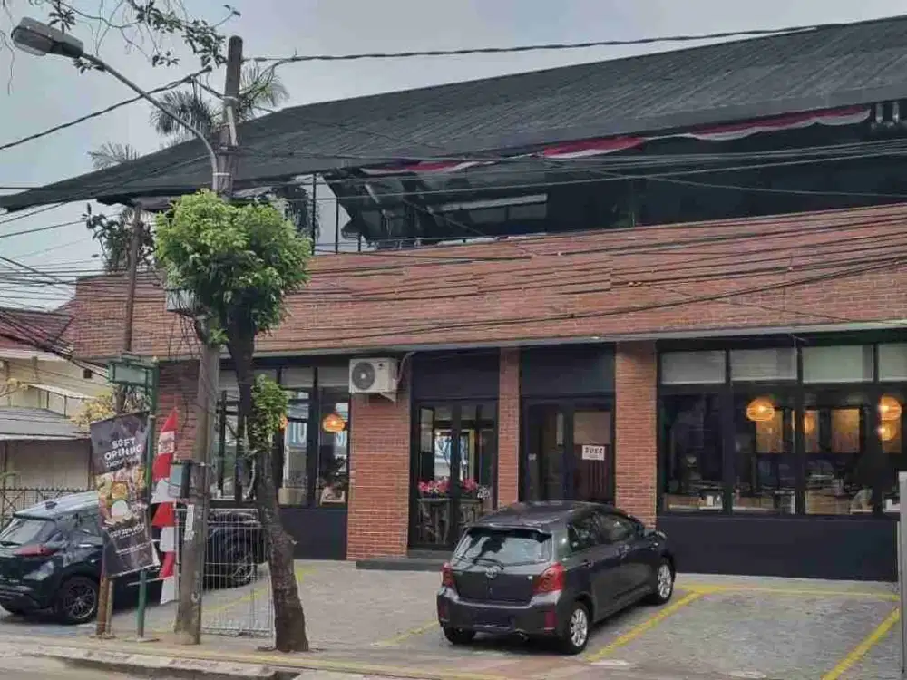 Disewakan rumah Usaha Jalan Utama Bsd Nusa Loka serpong