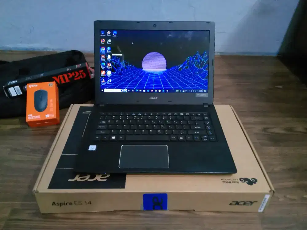 ACER Travelmate TX40–G3-M Processor Intel core i3-8130U