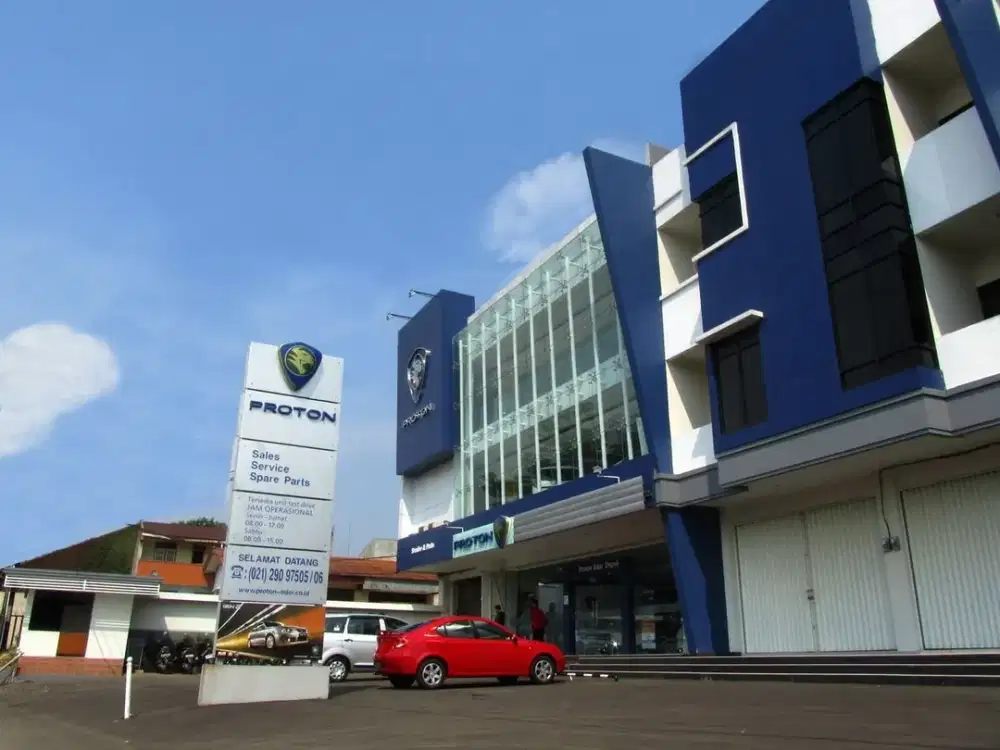 Dijual Gedung Ex Showroom, termasuk Bengkel di Depok
