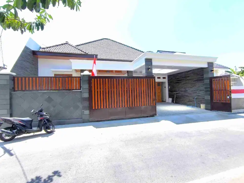 Rumah Mewah Baru Klasik di Sumber Dekat Manahan SOLO KOTA