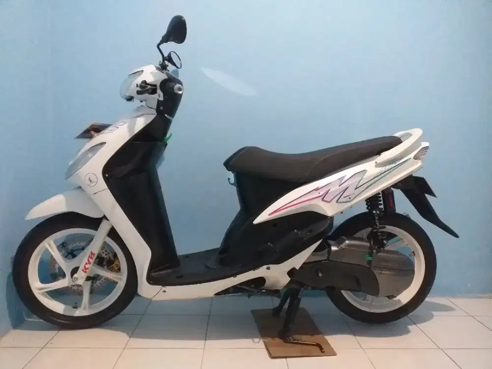 Yamaha mio smile 2012 putih