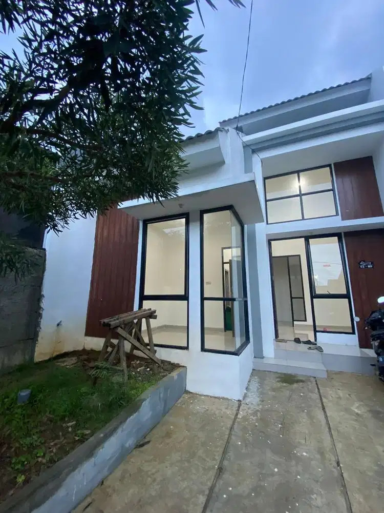 Dijual Rumah Baru. Lingkungan Nyaman. Bisa Nego.